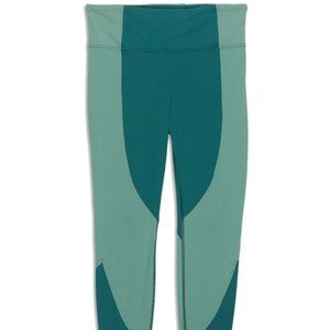 Lululemon Wake and Train Legging